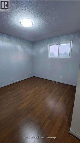 882 Southdown Drive, Oshawa, ON - Indoor Photo Showing Other Room