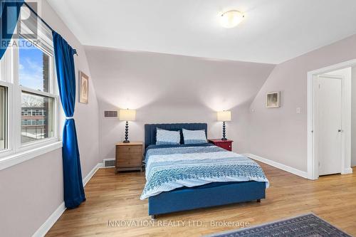 542 Wolffdale Crescent, Ottawa, ON - Indoor Photo Showing Bedroom