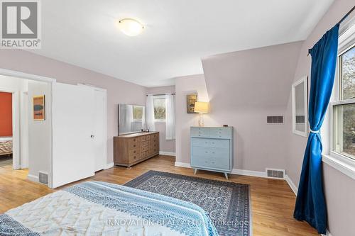 542 Wolffdale Crescent, Ottawa, ON - Indoor Photo Showing Bedroom