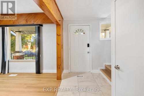 467 Grove Avenue, Windsor, ON - Indoor Photo Showing Other Room