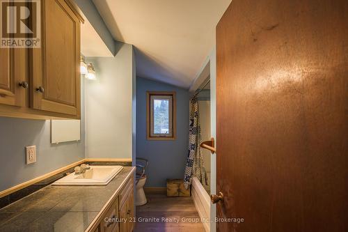 1309 Nila Road, Dysart Et Al (Guilford), ON - Indoor