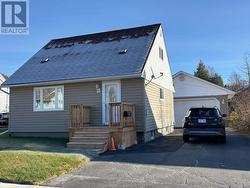 57 Roman AVE  Elliot Lake, ON P5A 1R8