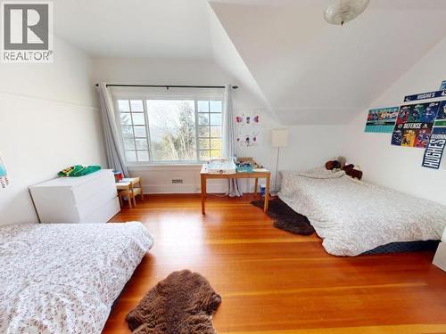 5630 Marine Ave, Powell River, BC - Indoor Photo Showing Bedroom