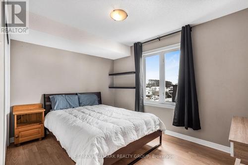 302 - 1005 Laurier Street, Clarence-Rockland, ON - Indoor Photo Showing Bedroom