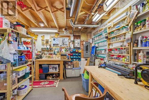 11 John St, Iron Bridge, ON - Indoor