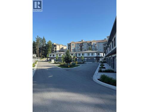 1979 Country Club Drive Unit# 20, Kelowna, BC - Outdoor