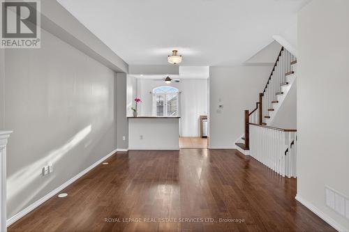 2332 Sutton Drive, Burlington, ON - Indoor Photo Showing Other Room
