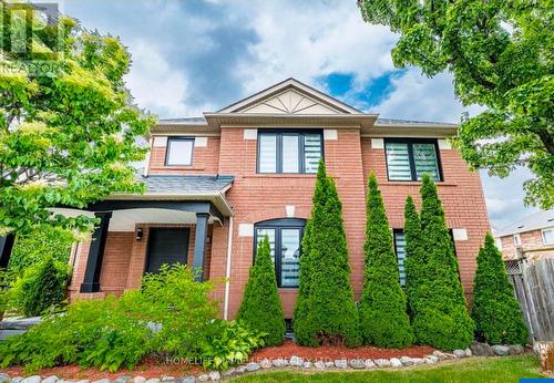 27 VISTA GREEN CRESCENT  Brampton, ON L7A 2S4