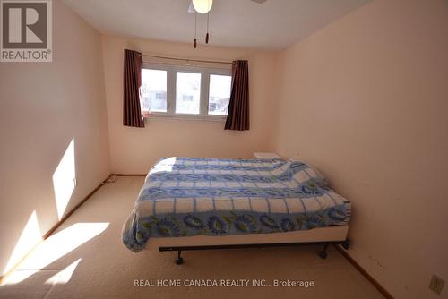 1463 Glen Rutley Circle, Mississauga, ON - Indoor Photo Showing Bedroom