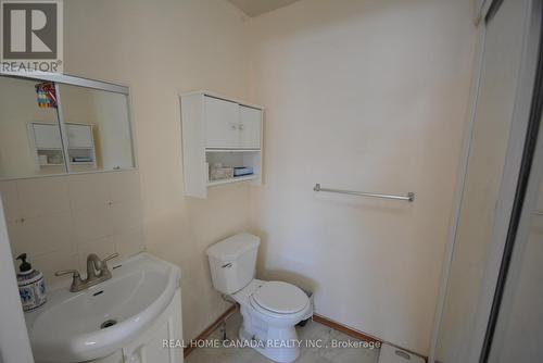 1463 Glen Rutley Circle, Mississauga, ON - Indoor Photo Showing Bathroom