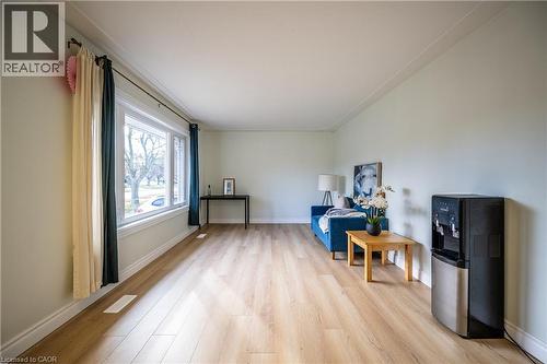 120 Marshall Street, Waterloo, ON - Indoor