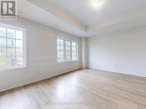 85 Danzatore Path, Oshawa, ON - Indoor Photo Showing Other Room