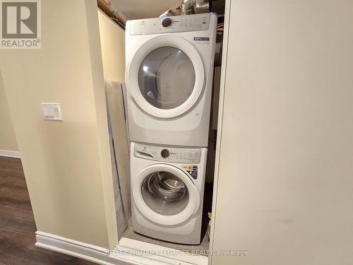 Laundry - 107 - 7 Applewood Lane, Toronto, ON - Indoor Photo Showing Laundry Room