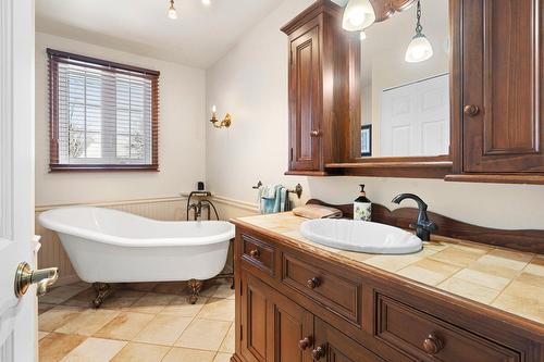 Salle de bains - 321 Rue De Nancy, Lévis (Les Chutes-De-La-Chaudière-Ouest), QC - Indoor Photo Showing Bathroom