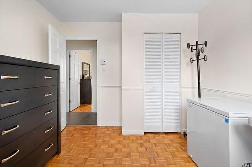 Chambre à coucher - 321 Rue De Nancy, Lévis (Les Chutes-De-La-Chaudière-Ouest), QC - Indoor Photo Showing Laundry Room