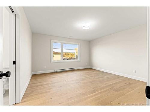 307 Melanie St, Dieppe, NB 