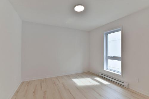Dwelling - 512  - 516 Rue Tex-Lecor, Saint-Jérôme, QC - Indoor Photo Showing Other Room