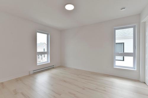 Dwelling - 512  - 516 Rue Tex-Lecor, Saint-Jérôme, QC - Indoor Photo Showing Other Room