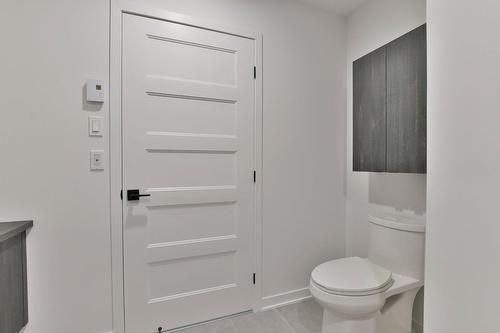 Dwelling - 512  - 516 Rue Tex-Lecor, Saint-Jérôme, QC - Indoor Photo Showing Bathroom