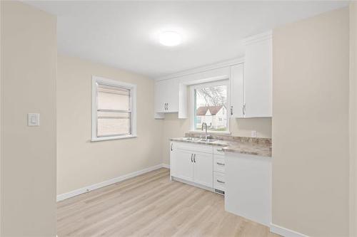 774 Talbot Ave, Winnipeg, MB 