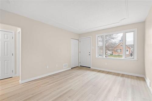 774 Talbot Ave, Winnipeg, MB 