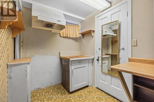 383 Magnolia Crescent, London East (East A), ON - Indoor