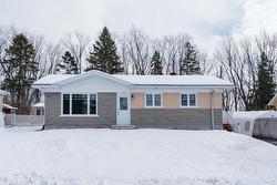 73 Rue Mercier  Québec (Beauport), QC G1C 3A1