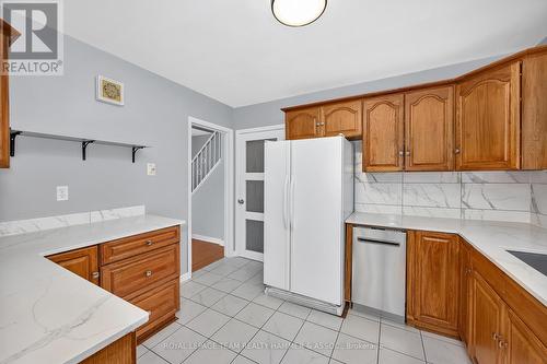 345 Poulin Avenue, Ottawa, ON - Indoor Photo Showing Kitchen