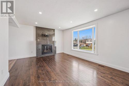 450 Forfar Street, Centre Wellington (Fergus), ON - Indoor Photo Showing Living Room With Fireplace