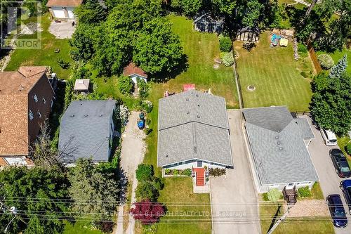 924 Vicrol Drive, Innisfil, ON - Outdoor