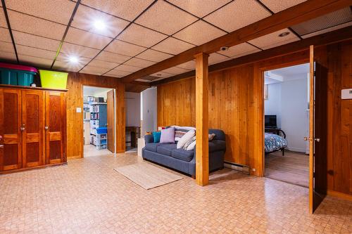 Salle familiale - 2327 Rue Ste-Hélène, Lévis (Les Chutes-De-La-Chaudière-Est), QC - Indoor