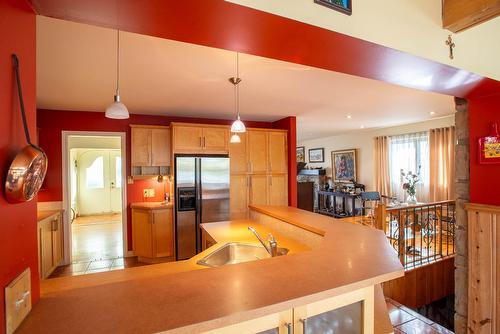 Cuisine - 2496 Av. Montbray, Québec (Sainte-Foy/Sillery/Cap-Rouge), QC - Indoor Photo Showing Kitchen