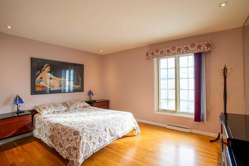 Chambre à coucher - 2496 Av. Montbray, Québec (Sainte-Foy/Sillery/Cap-Rouge), QC - Indoor Photo Showing Bedroom