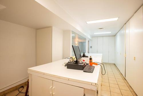 Atelier - 2496 Av. Montbray, Québec (Sainte-Foy/Sillery/Cap-Rouge), QC - Indoor