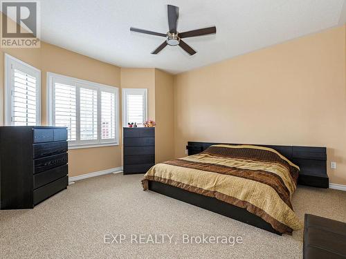 856 Wrenwood Drive, Oshawa, ON - Indoor Photo Showing Bedroom