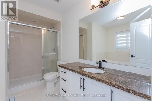 5409 Tenth Line W, Mississauga, ON - Indoor Photo Showing Bathroom