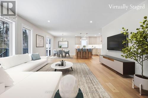 134 Andrew Avenue, North Bay (Airport), ON - Indoor Photo Showing Living Room