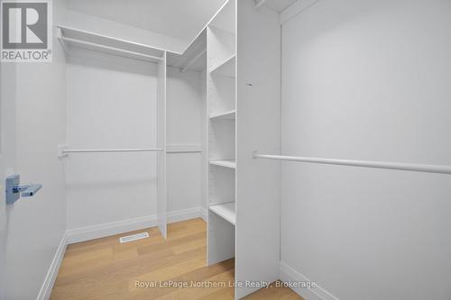 134 Andrew Avenue, North Bay (Airport), ON - Indoor With Storage