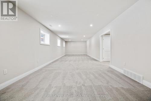 134 Andrew Avenue, North Bay (Airport), ON - Indoor Photo Showing Other Room