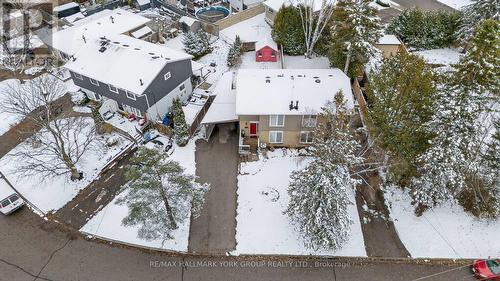 309 Oakwood Court, Newmarket, ON - Outdoor