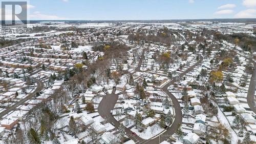 309 Oakwood Court, Newmarket, ON - Outdoor With View