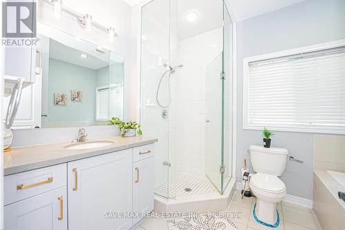 39 Divinity Circle, Brampton, ON - Indoor Photo Showing Bathroom