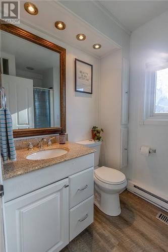 389 Algoma Street, Espanola, ON - Indoor Photo Showing Bathroom