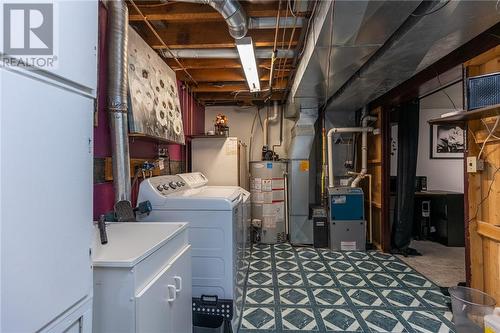 389 Algoma Street, Espanola, ON - Indoor Photo Showing Laundry Room