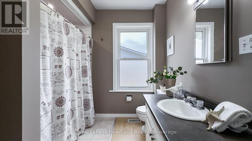 273 Hamilton Street, North Huron (Blyth), ON - Indoor Photo Showing Bathroom