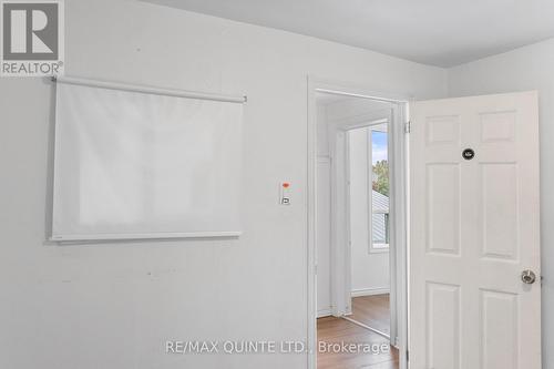 79 South Church Street, Belleville (Belleville Ward), ON - Indoor Photo Showing Other Room