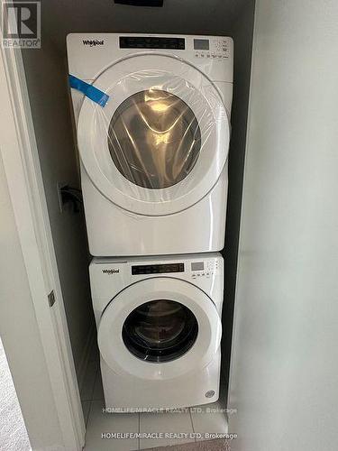 02 - 3415 Ridgeway Drive, Mississauga, ON - Indoor Photo Showing Laundry Room