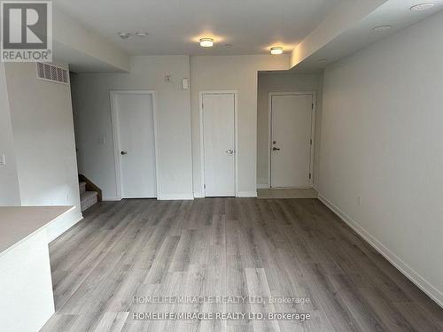 02 - 3415 Ridgeway Drive, Mississauga, ON - Indoor Photo Showing Other Room