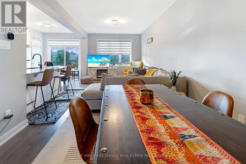 2070 Winsome Terrace, Ottawa, ON - Indoor Photo Showing Dining Room