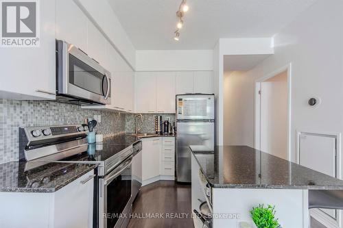 1001 - 15 Bruyeres Mews, Toronto, ON - Indoor Photo Showing Kitchen With Upgraded Kitchen